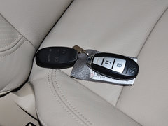 2015款 1.6L 自动 尊享型