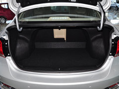 2015款 1.6L 自动 尊享型