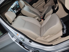 2015款 1.6L 自动 尊享型
