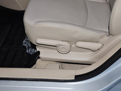 2015款 1.6L 自动 尊享型