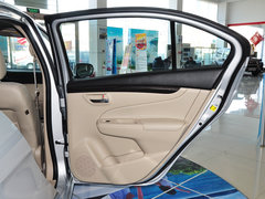 2015款 1.6L 自动 尊享型