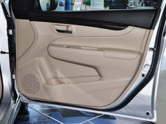2015款 1.6L 自动 尊享型