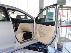 2015款 1.6L 自动 尊享型