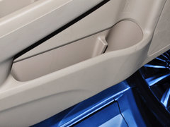 2015款 1.6L 自动 尊享型