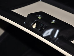 2015款 1.6L 自动 尊享型