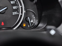 2015款 1.6L 自动 尊享型