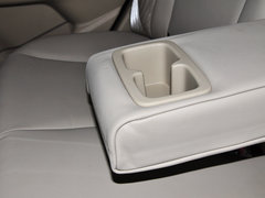 2015款 1.6L 自动 尊享型