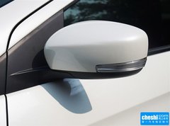 2015款 1.6L 自动 尊享型