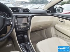 2015款 1.6L 自动 尊享型