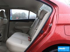 2015款 1.6L 自动 尊享型