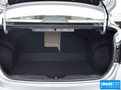 2015款 1.6L 自动 尊享型