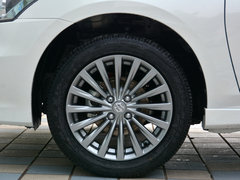 2015款 1.6L 自动 尊享型