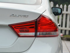 2015款 1.6L 自动 尊享型