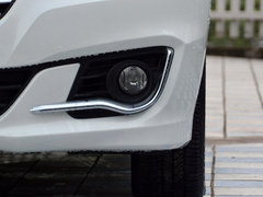 2015款 1.6L 自动 尊享型