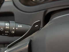 2015款 1.6L 自动 尊享型