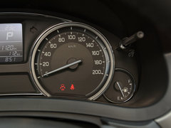2015款 1.6L 自动 尊享型
