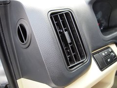2015款 1.0L手動(dòng) 標(biāo)準(zhǔn)型