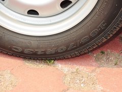 2015款 1.0L手動 標(biāo)準(zhǔn)型