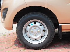 2015款 1.0L手動 標(biāo)準(zhǔn)型