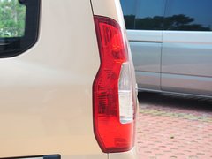 2015款 1.0L手動 標(biāo)準(zhǔn)型