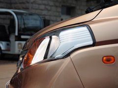 2015款 1.0L手動 標準型