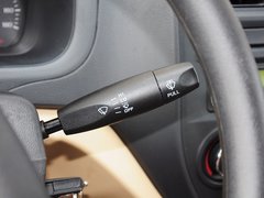 2015款 1.0L手動 標準型