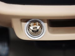 2015款 1.0L手動 標(biāo)準(zhǔn)型