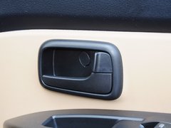 2015款 1.0L手動 標(biāo)準(zhǔn)型