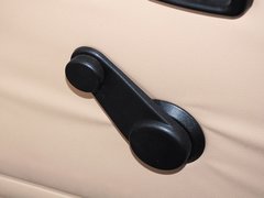 2015款 1.0L手動 標(biāo)準(zhǔn)型