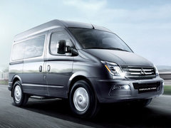 2015款 2.5T 手动 商旅版短轴中顶