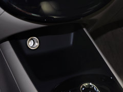 2014款 1.6L CVT 智能型