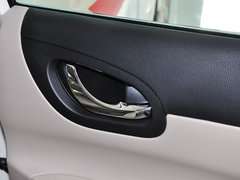 2014款 1.6L CVT 智能型