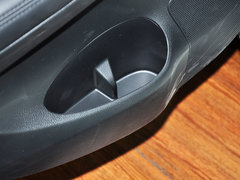 2014款 1.6L CVT 舒适型