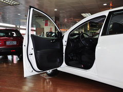 2014款 1.6L CVT 舒适型