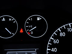 2014款 1.6L CVT 舒适型