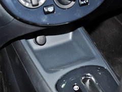 2014款 1.6L CVT 舒适型