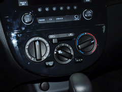 2014款 1.6L CVT 舒适型