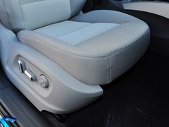 2015款 40 TFSI 进取型 5座