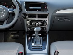 2015款 40 TFSI 进取型 5座