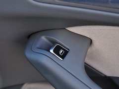 2015款 40 TFSI 进取型 5座