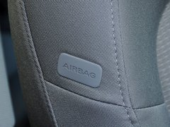 2015款 40 TFSI 进取型 5座