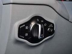 2015款 40 TFSI 进取型 5座