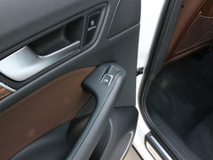 2015款 40 TFSI 舒适型 5座