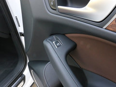 2015款 40 TFSI 舒適型 5座