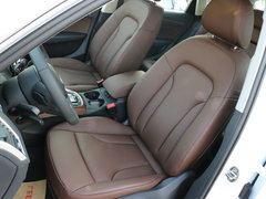 2015款 40 TFSI 舒适型 5座