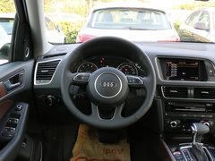 2015款 40 TFSI 舒适型 5座
