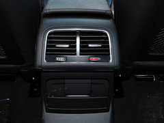 2015款 40 TFSI 舒适型 5座