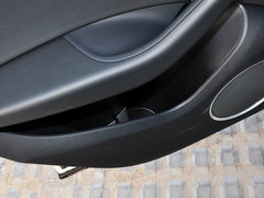 2015款 40 TFSI 舒适型 5座