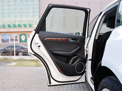 2015款 40 TFSI 舒适型 5座