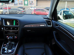 2015款 40 TFSI 舒適型 5座